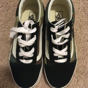 Youth Size 3 Old Skool Camo Vans
